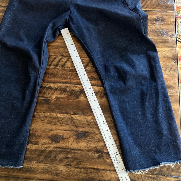 Locker Room Barrel Leg Jeans Raw Hem Cropped High Waist L/XL - Picture 10 of 14
